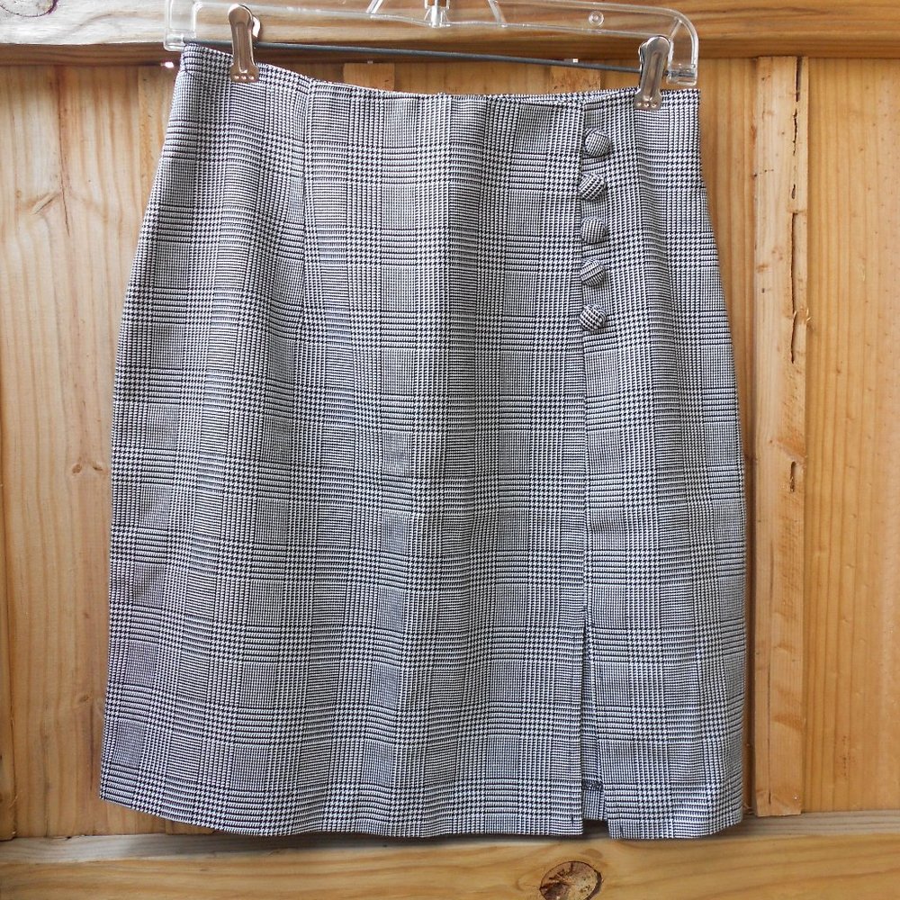 Black & White Maggie Lawrence 90's skirt, size M